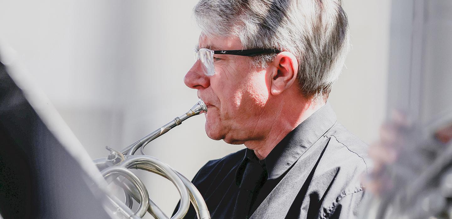 Jon Titmus, horn (Photo: Theotus Media)